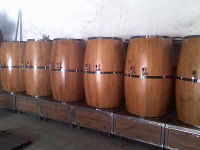 釀酒設備_孟云榮